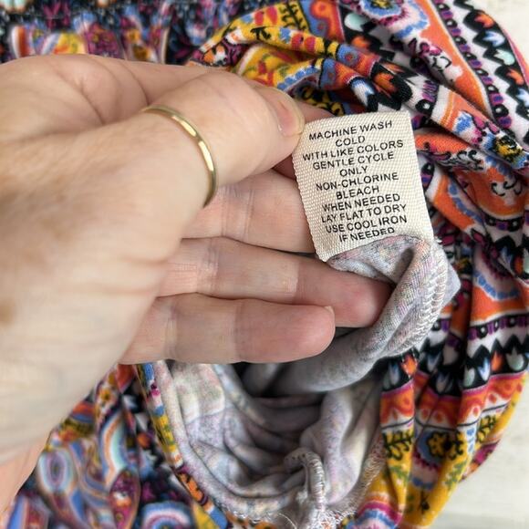 No Comment NY LA Strapless Jumpsuit Smocked Boho Ruche Ankle Size Women’s Large - Picture 8 of 8